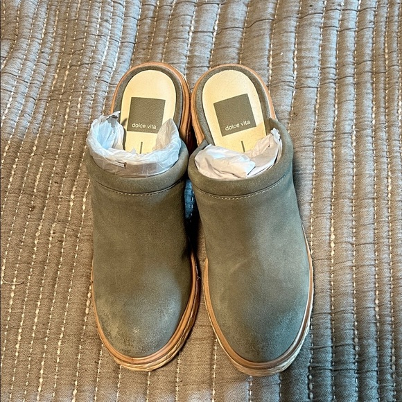 Dolce Vita Olive Suede Mules with Woven Heel - Picture 2 of 3